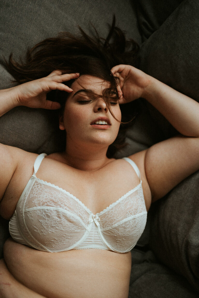 julien-saura-photographe-boudoir-rennes-lingerie-18
